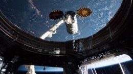 Не дыра, а отверстие: Космонавты уточнили, что же произошло на орбите