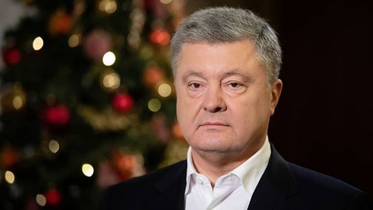 Украинцы раскритиковали Порошенко после новогоднего поздравления