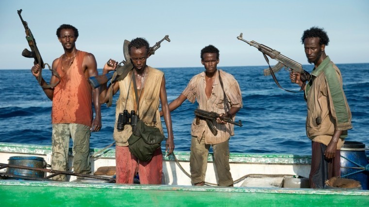 У берегов Африки пираты захватили корабль с россиянами на борту