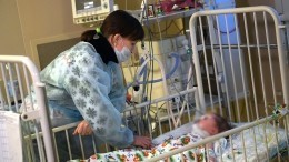 Спасенный из-под завалов в Магнитогорске младенец пришел в сознание