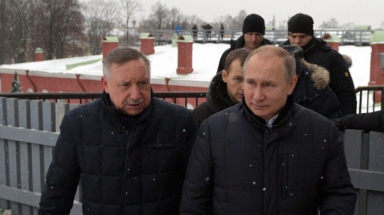 Владимир Путин обсудил с главой Петербурга итоги года