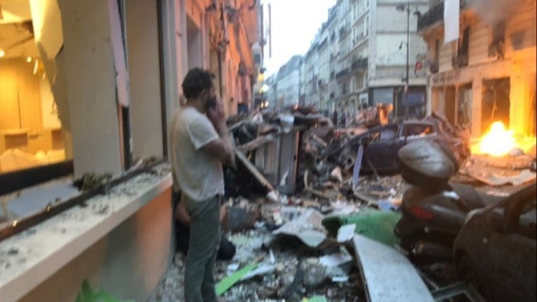 В центре Парижа прогремел взрыв