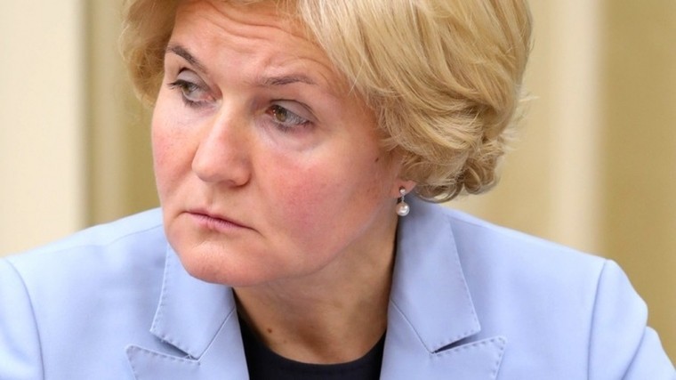 Ольга Голодец выступила против введения налога на выезд из России
