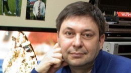 «Пытаются надавить»: Адвокат Кирилла Вышинского об обысках в своем доме