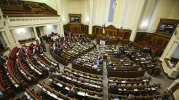 Эксперт: Принятый на Украине закон облегчит «рейдерский захват» приходов УПЦ
