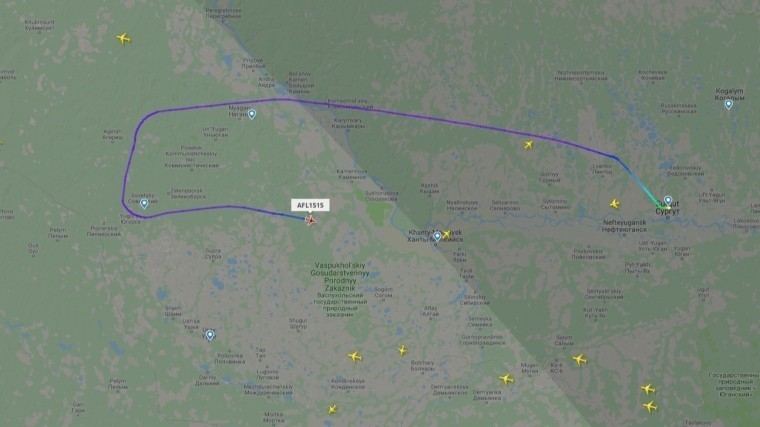 Траектория самолета Сургут — Москва на 14:00 по Москве