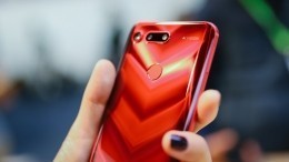 Новый смартфон Honor View 20 представили в России