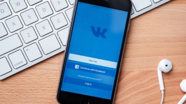 ВКонтакте запустила каталог подкастов для приложения