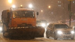 Снегопад в Поволжье парализовал работу воздушного и наземного транспорта