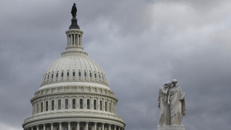 Конгресс США одобрил прекращение «шатдауна»