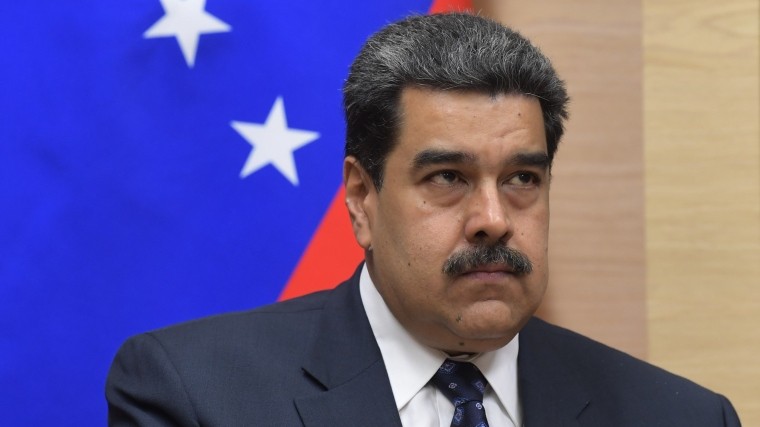 Банк Англии отказал Мадуро в возвращении золота страны на сумму $1,2 миллиарда