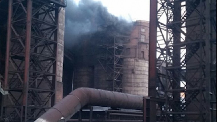 Пожар на Магнитогорском металлургическом комбинате частично локализован