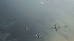 Американские самолеты-разведчики заметили у берегов Крыма