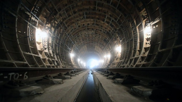 Строители петербургского метро не выйдут из шахты, пока им не заплатят