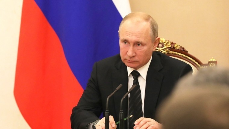 Владимир Путин освободил от должностей ряд генералов правоохранительных органов