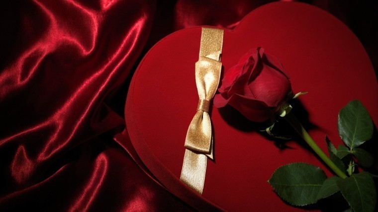 Идеальный сюрприз: что подарить второй половинке на День Святого Валентина