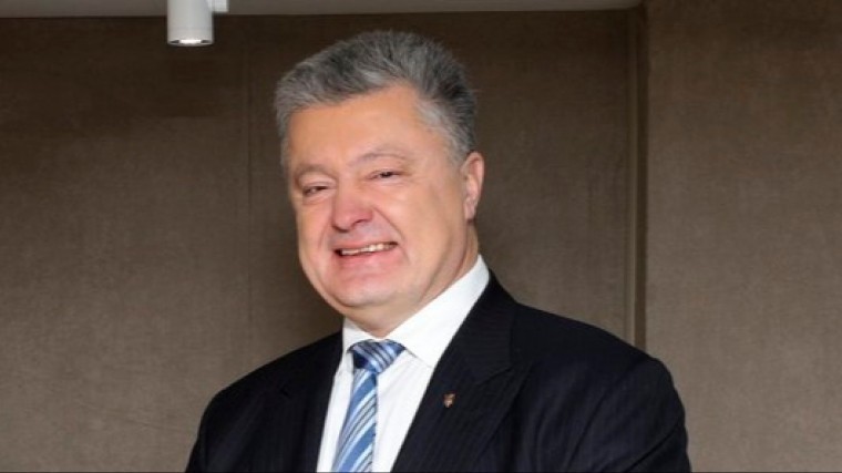 «Украине не нужен президент, который будет хихикать с Путиным»: Петр Порошенко