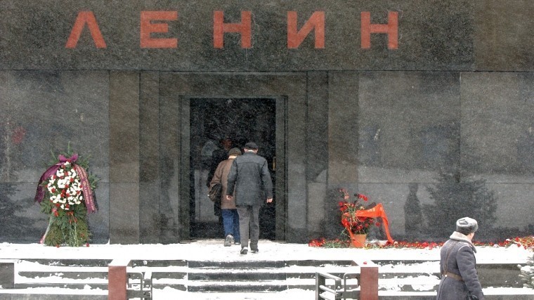 Мавзолей Ленина в Москве временно закроется