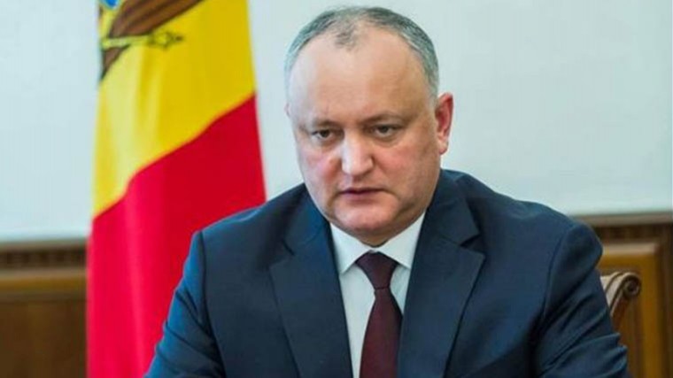 Президент Молдавии отказался отзывать посла из России