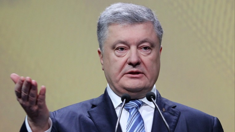 На Украине считают, что у Порошенко комплекс неполноценности из-за России
