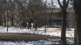 Видео: Экстренные службы работают на месте взрывов в Донецке