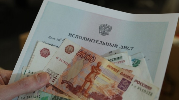 Москвич заплатил 150 миллионов рублей алиментов, чтобы выехать из РФ