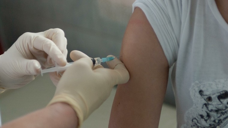 Роспотребнадзор проведет дополнительную вакцинацию от кори в регионах