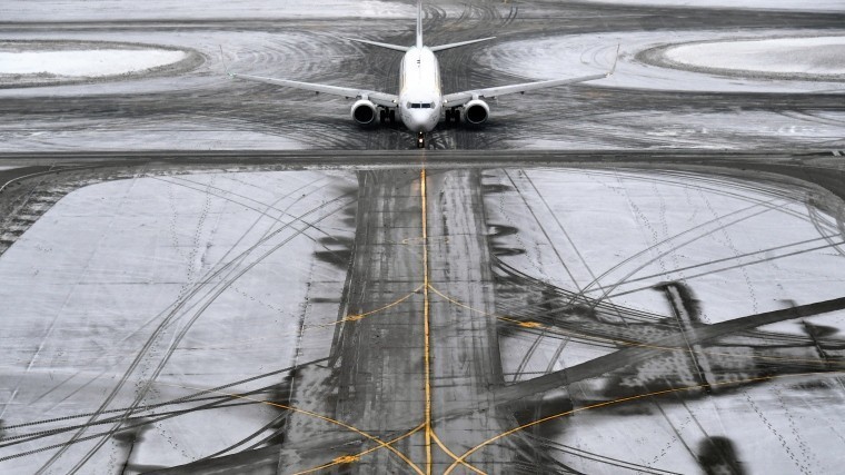 Пассажир рейса Кемерово — Москва сообщил о «минировании» самолета