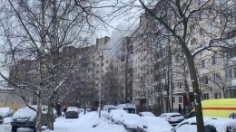 Первые кадры со смертельного пожара на востоке Петербурга