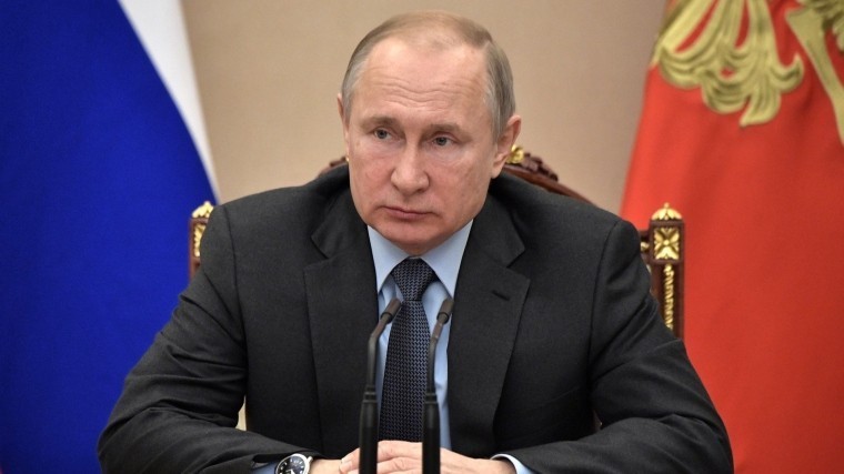 Владимир Путин выразил соболезнования семье Владимира Этуша