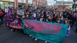 Марши против сексизма и насилия: Как 8 марта отмечают в Берлине — репортаж