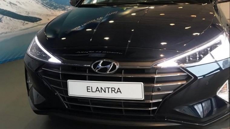 Названы российские цены на обновленный Hyundai Elantra