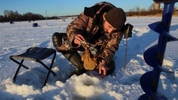 Видео: Сколько стоит один выезд МЧС для спасения рыбаков со льда Финского залива