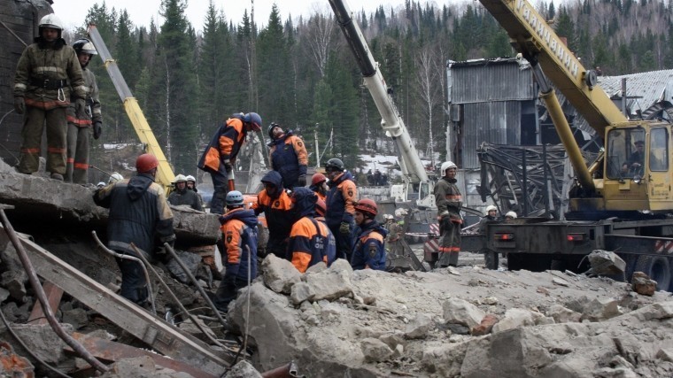 Один человек погиб в результате обрушения на шахте в Кемеровской области