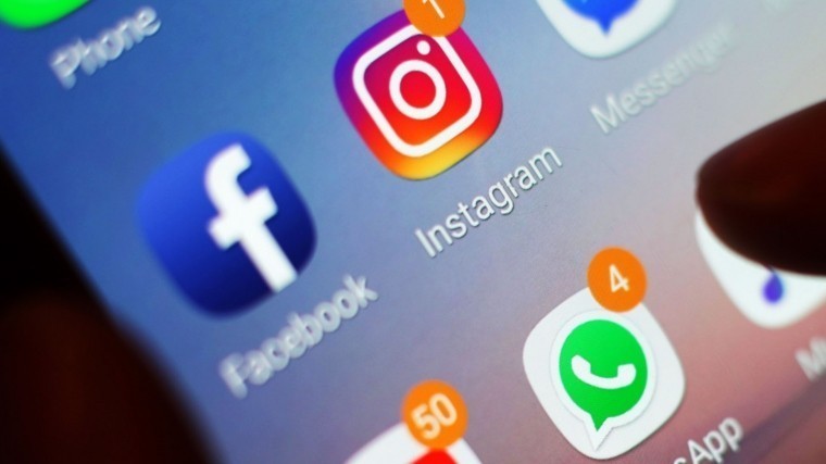 Вслед за Instagram сбои в работе затронули Facebook и WhatsApp
