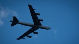 Ядерный бомбардировщик США B-52 демонстративно пролетел в зоне ПВО РФ