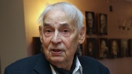 Скончался старейший актер театра имени Моссовета Анатолий Адоскин