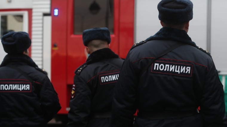Мужчина выпрыгнул из окна полицейского участка в Москве