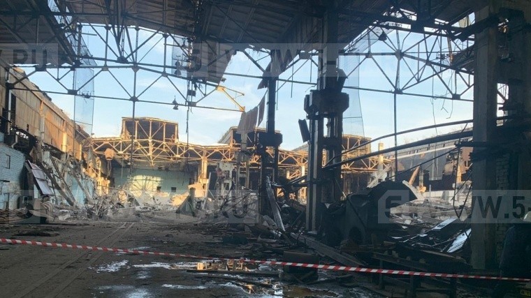 Возросло число погибших при обрушении части здания завода под Нижним Новгородом