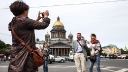 Путин поддержал предложение главы Петербурга ввести в городе туристический сбор для иностранцев