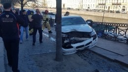 Эксклюзивное видео: Момент наезда иномарки на пешеходов в Санкт-Петербурге (18+)