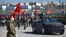 Парадный кабриолет «Аурус» впервые показали без камуфляжа — видео