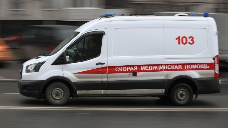 Мать первоклассника избила педагога и врача в московской школе