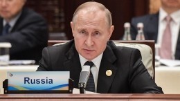 Путин: Упрощенное получение гражданства РФ может быть для всех украинцев