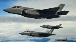 Видео: американские F-35 совершили первый боевой вылет