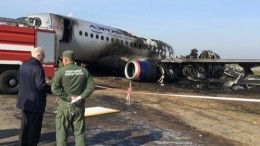 «Оказались в ловушке» — подробности эвакуации из сгоревшего Superjet 100