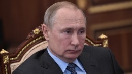 Путин провел встречу с главой Федеральной налоговой службы