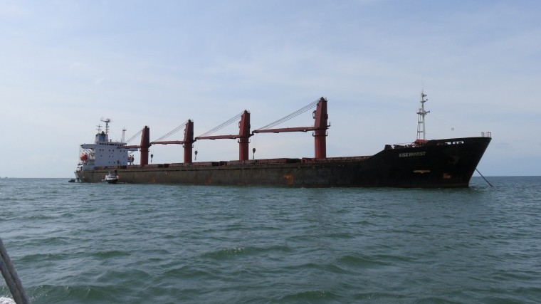 США арестовали судно КНДР из-за санкций