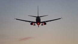 Boeing 737 совершил жесткую посадку в Оренбурге