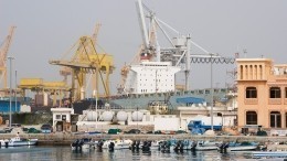 Власти опровергли взрывы танкеров в ОАЭ